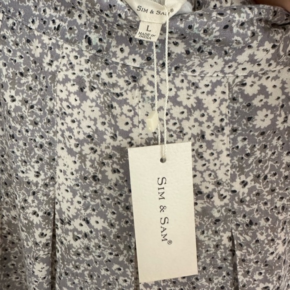 Sim and Sam Purple Floral Skirt - Picture 3 of 3